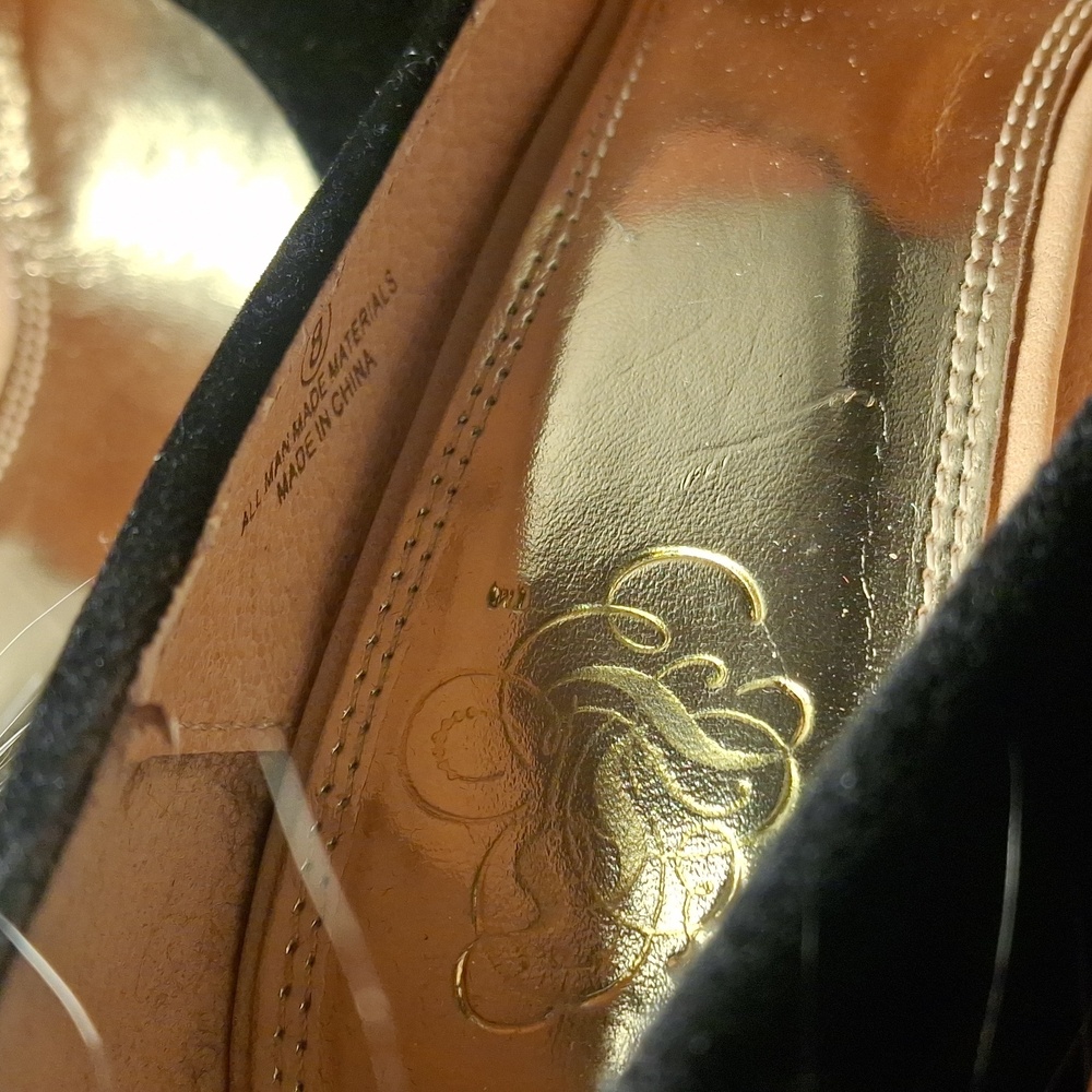 Black Fur-Trim Velvet High Heel Pumps - Women's Elegant Evening Shoes - Picture 7 of 9